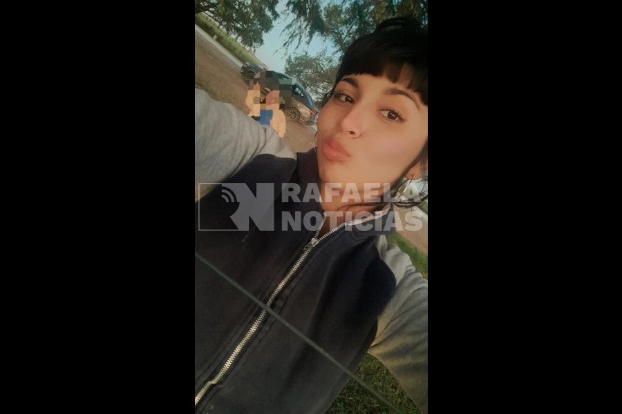 Desesperada b&uacute;squeda de Malena Gisel Santi, de 17 a&ntilde;os.