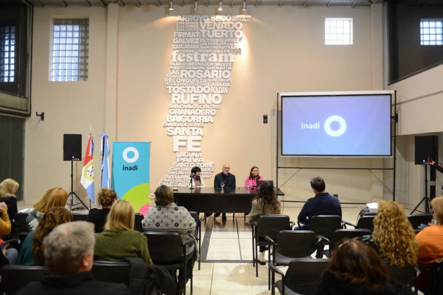 Se trata de la campa&ntilde;a federal "Escuelas Sin Discriminaci&oacute;n".