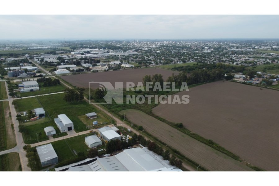 El predio del futuro Parque Industrial Luis Fasoli, visto desde el Noroeste.