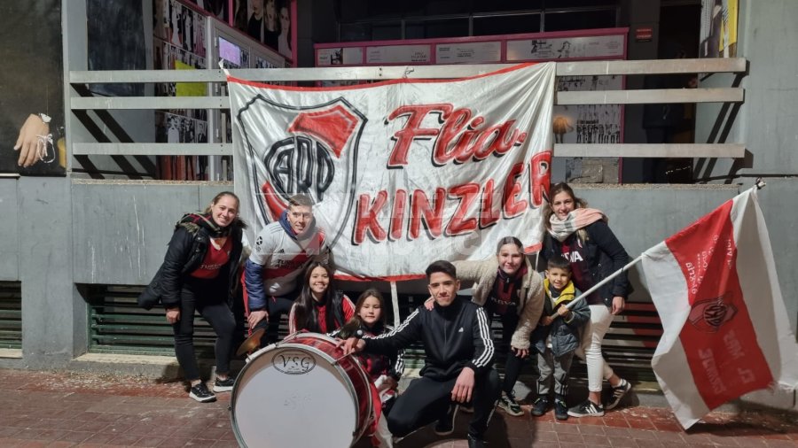 Uno de los primeros grupos en llegar