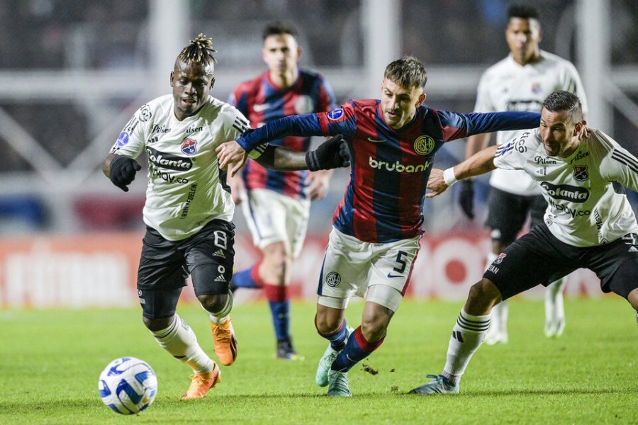 SAN LORENZO SE IMPUSO A INDEPENDIENTE MEDELL&Iacute;N