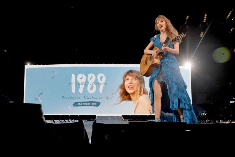 Taylor Swift anunciando el lanzamiento de "1989 (Taylor's Version)"