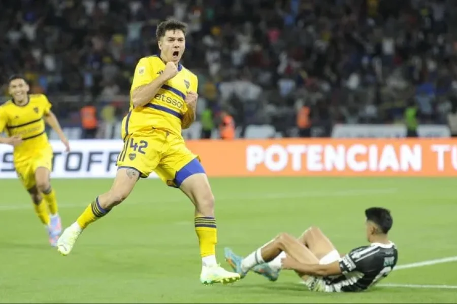 LUCAS BLONDEL ABRI&Oacute; EL CAMINO PARA LA VICTORIA DE BOCA