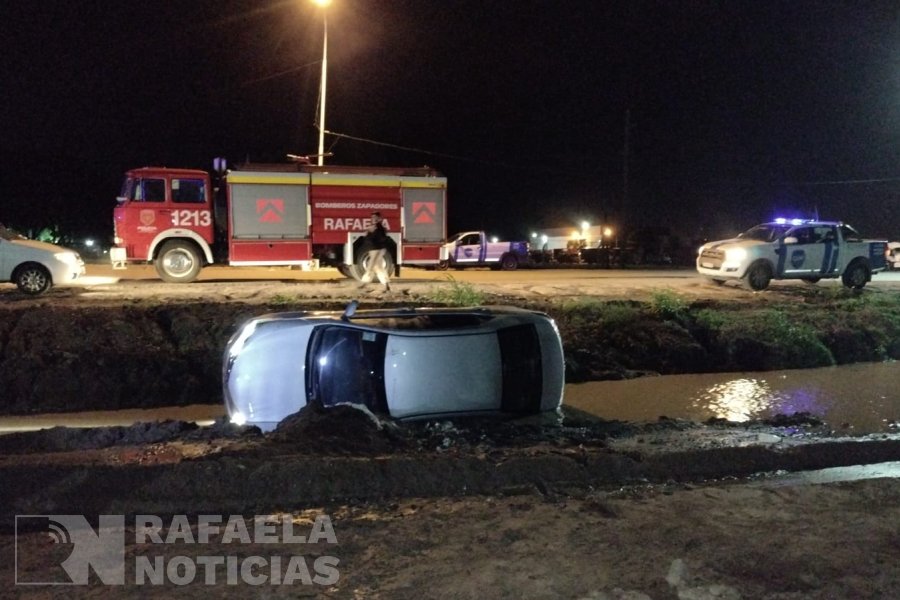 El conductor no result&oacute; lesionado y pudo salir por sus propios medios del veh&iacute;culo.