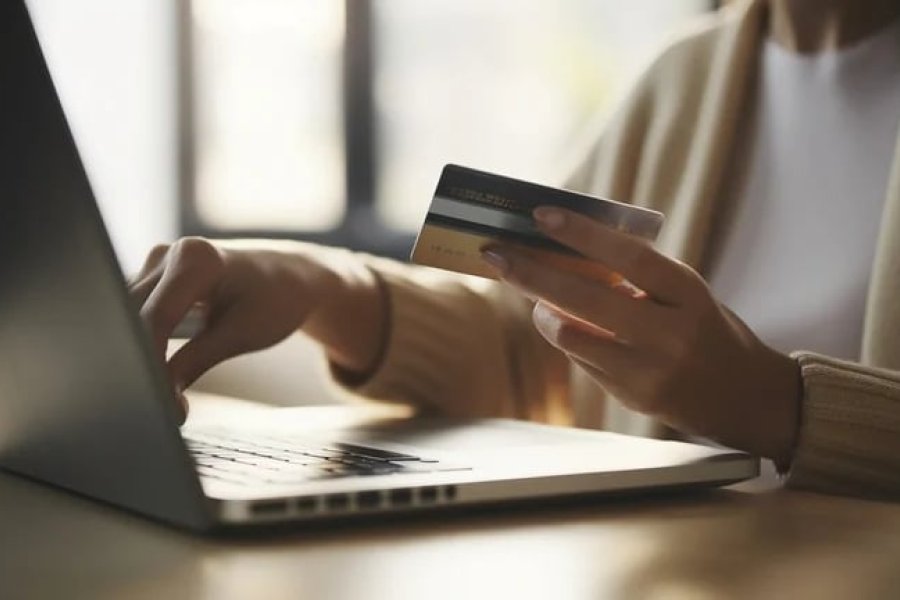 La Afip aument&oacute; el monto por el cual hay que identificarse al hacer una compra