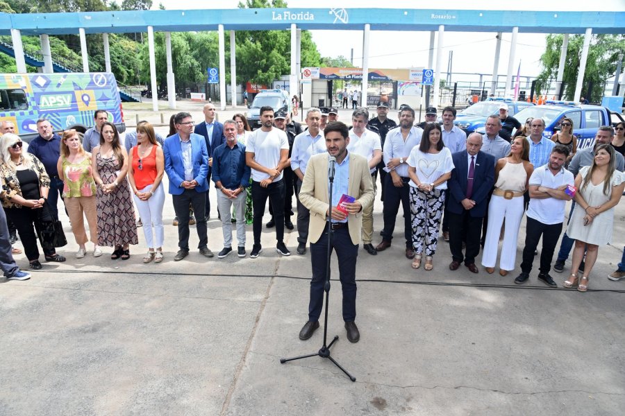 Se inicio el "Operativo Verano" con la presencia de Pullaro