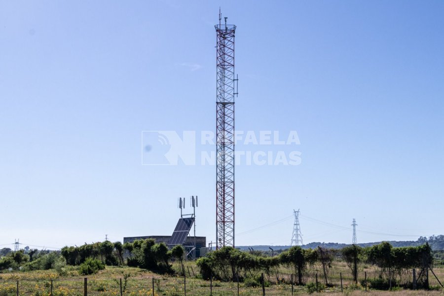 El faro est&aacute; instalado cerca del T&uacute;nel Subfluvial.