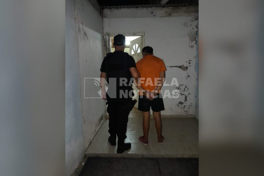 El detenido tiene 18 a&ntilde;os y fue identificado por la v&iacute;ctima.