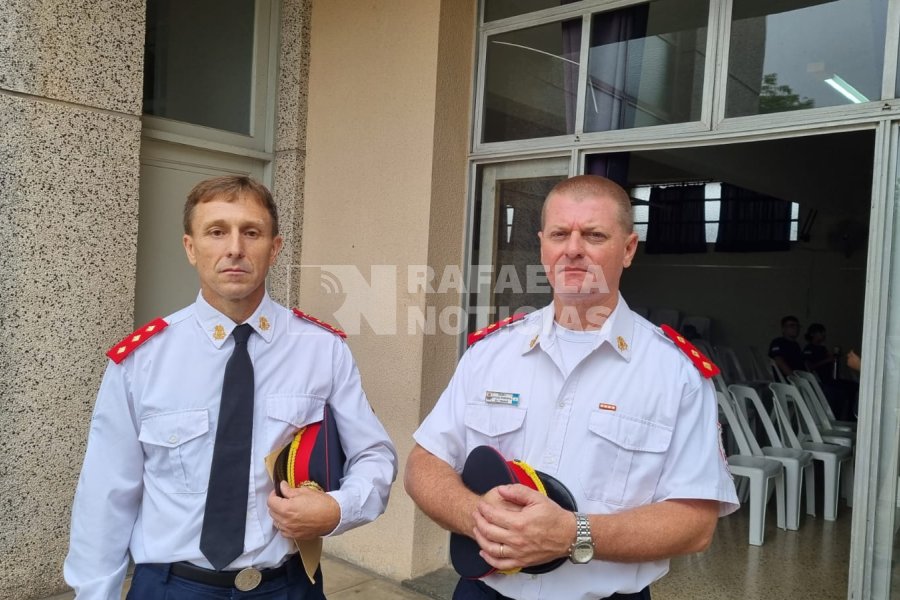 Autoridades de Bomberos Voluntarios Regional 3
