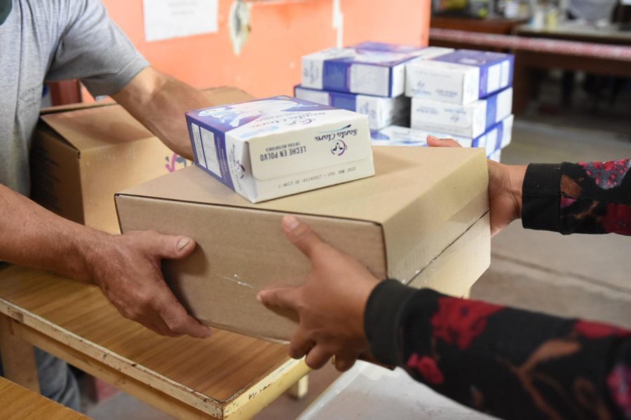El municipio entrega unos 4000 bolsones por mes
