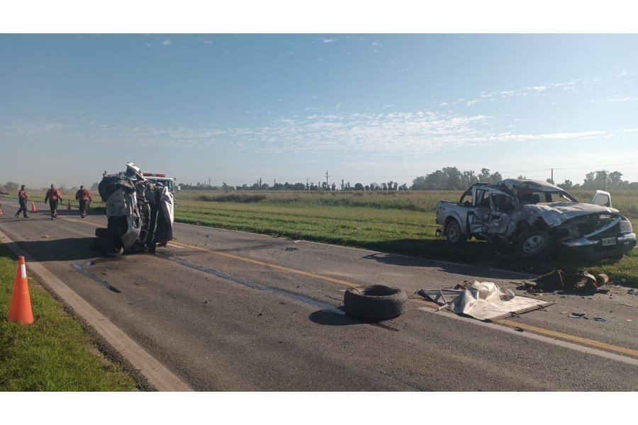 La ruta permaneci&oacute; cortada durante m&aacute;s de tres horas en la zona del siniestro.