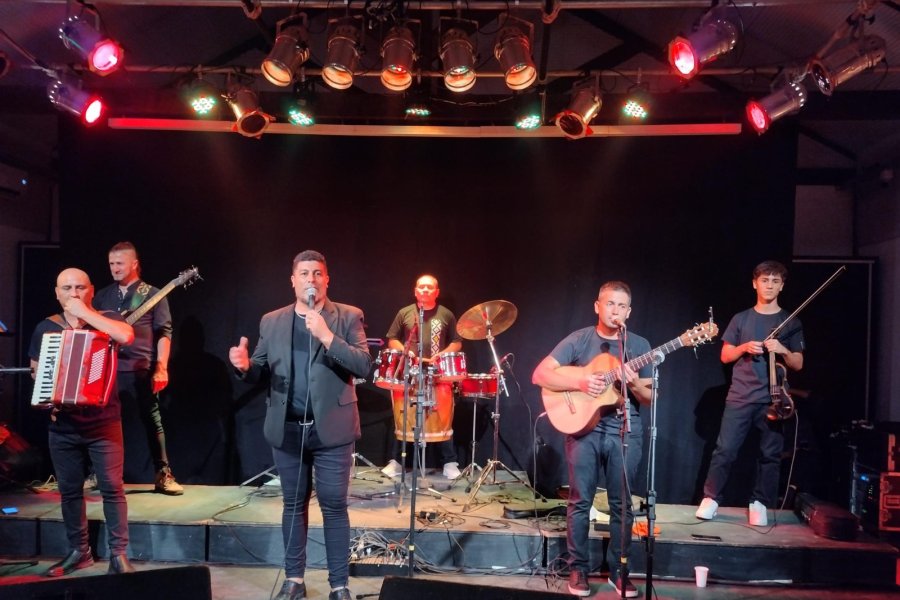 Diego y Los de la Perla estar&aacute;n presentes en esta primera noche