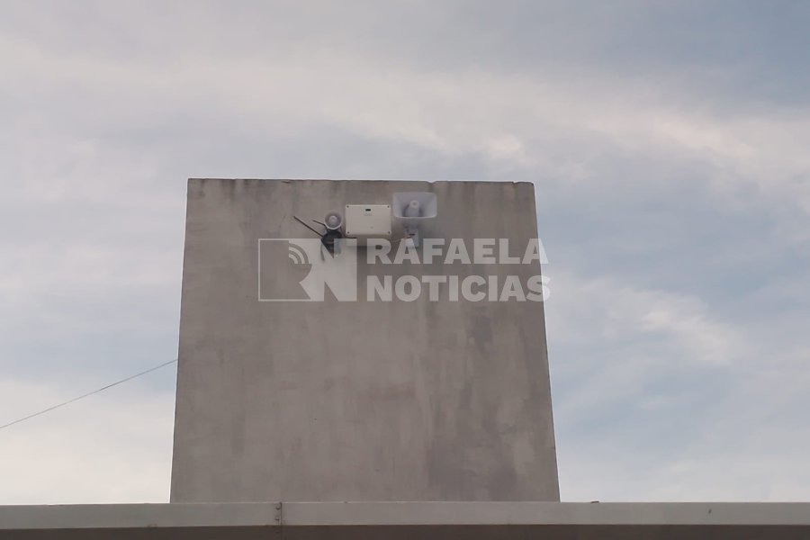 Alarma comunitaria instalada en barrio F&aacute;tima.