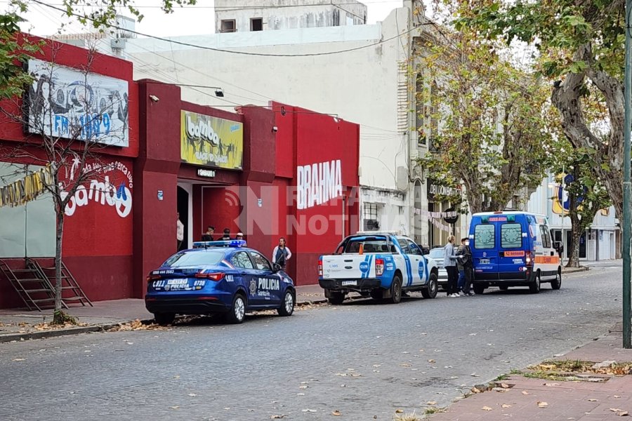El joven fue auxiliado y trasladado al Hospital.