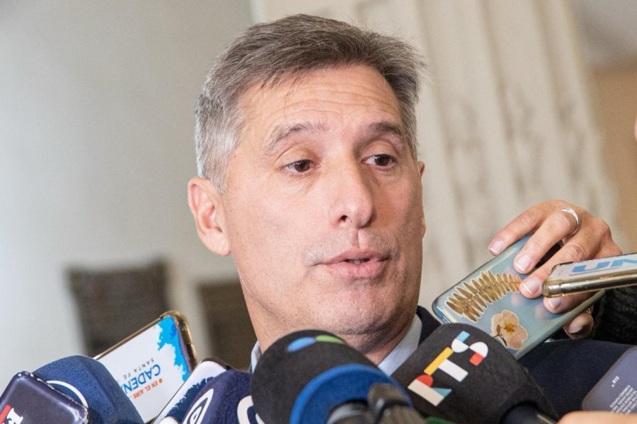 Ministro Pablo Olivares.