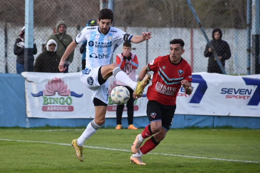 El partido fue por la fecha 27 de la Primera B