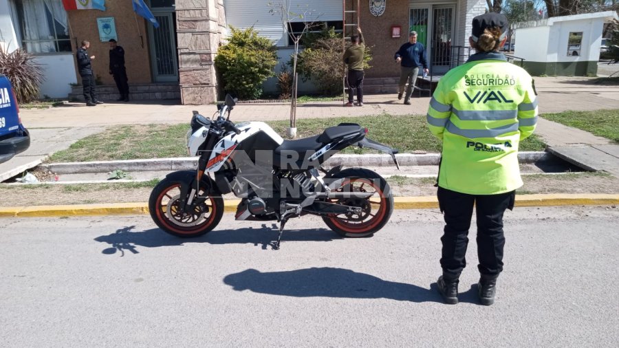 La Polic&iacute;a de Seguridad Vial de Santa Fe secuestr&oacute; la moto.