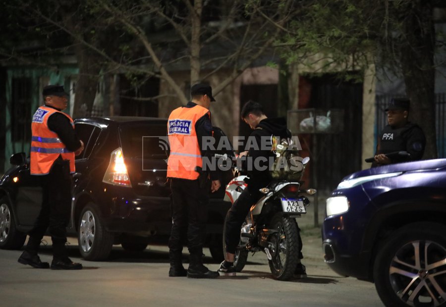 La Polic&iacute;a Federal fue parte del operativo.