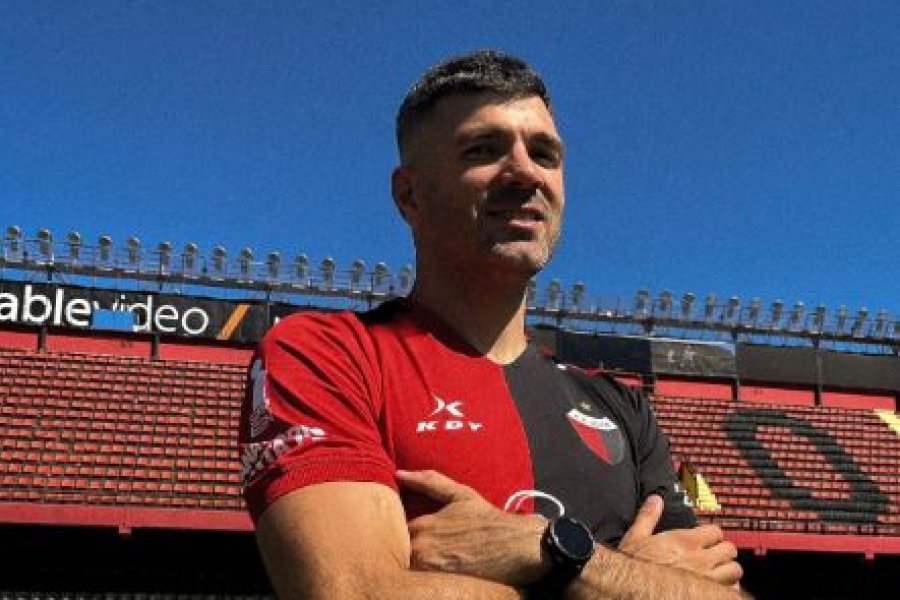 Gigliotti se consagr&oacute; campe&oacute;n de la Sudamericana con la camiseta de Independiente