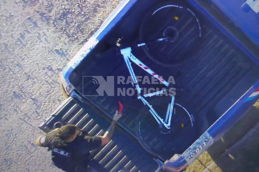 La bici recuperada en el Virgen del Rosario.