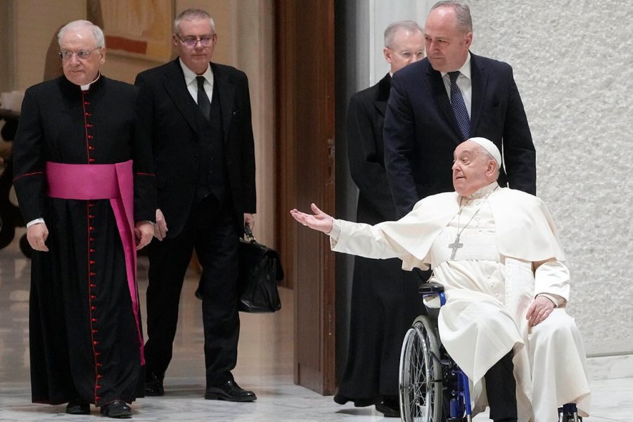 El papa Francisco padece problemas respiratorios desde hace varios a&ntilde;os