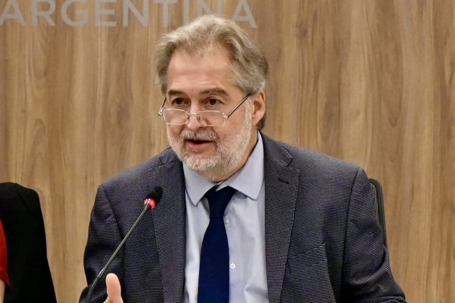 Roberto Mirabella, diputado nacional.