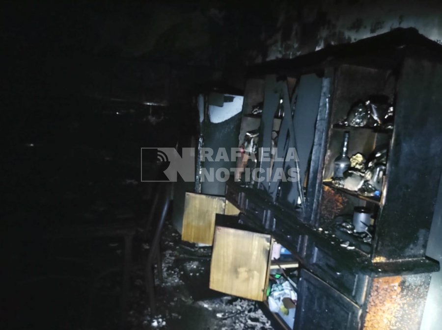 Estado en que qued&oacute; el lugar luego del incendio.