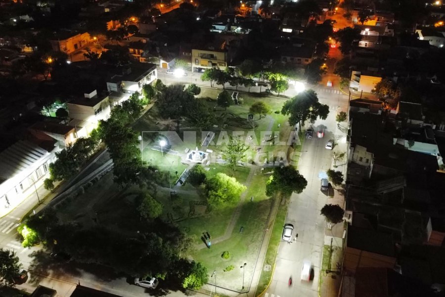 La plaza Honda, con su iluminaci&oacute;n LED.