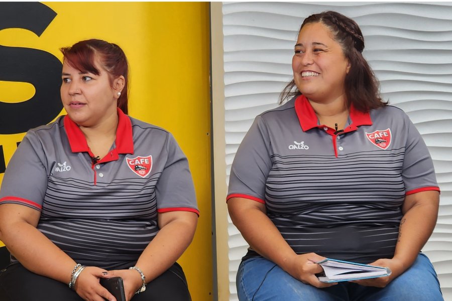 Mar&iacute;a Isabel Herrera y Julieta Orellano, integrantes de la comisi&oacute;n directiva de Ferro