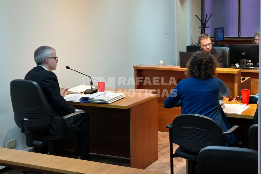 Rafaela Noticias, unico medio presente.