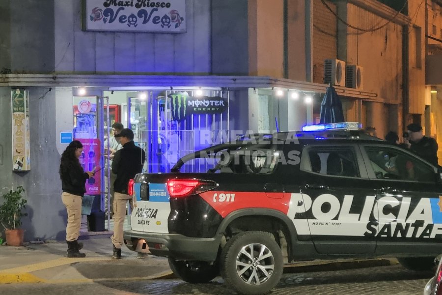 Polic&iacute;a en el lugar del hecho.