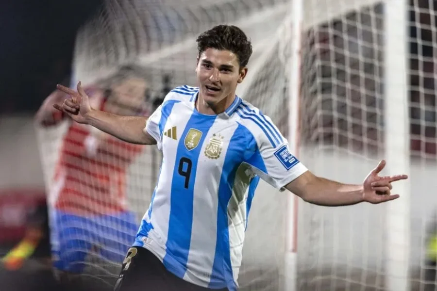 Juli&aacute;n &Aacute;lvarez convirti&oacute; su gol N&ordm;12 con la selecci&oacute;n