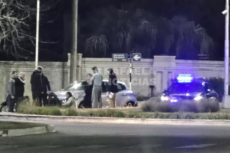 El accidente involucr&oacute; a una pareja junto con su beba pero afortunadamente ninguno sufri&oacute; heridas de consideraci&oacute;n
