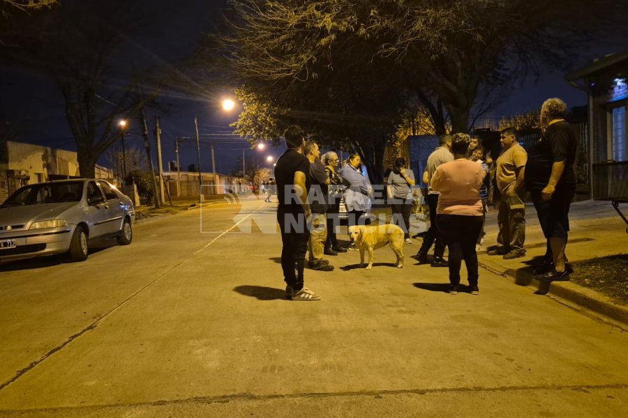 Reclamo de vecinos en barrio Italia.