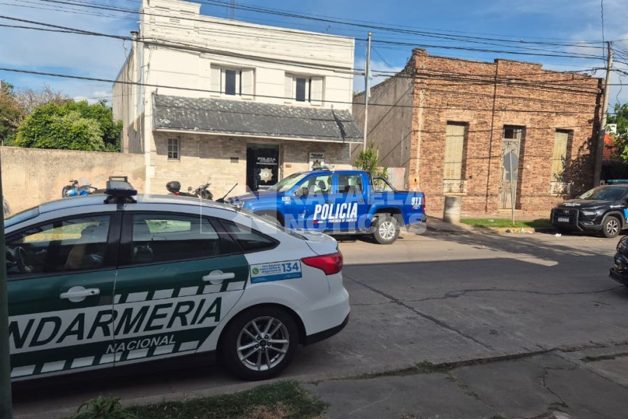 Gendarmer&iacute;a Nacional en la Comisar&iacute;a 1&ordf;