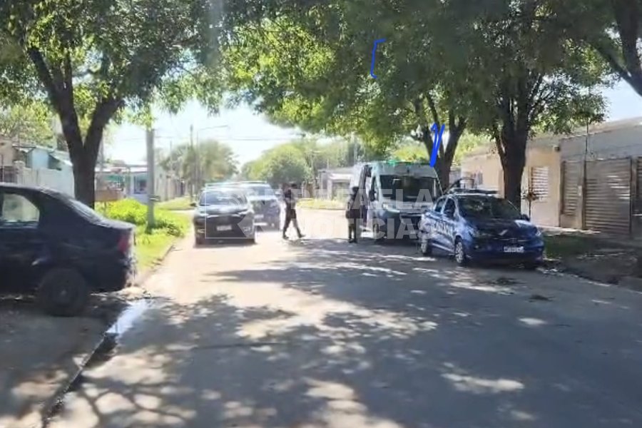 El SIES 107 atendi&oacute; al herido en el lugar.