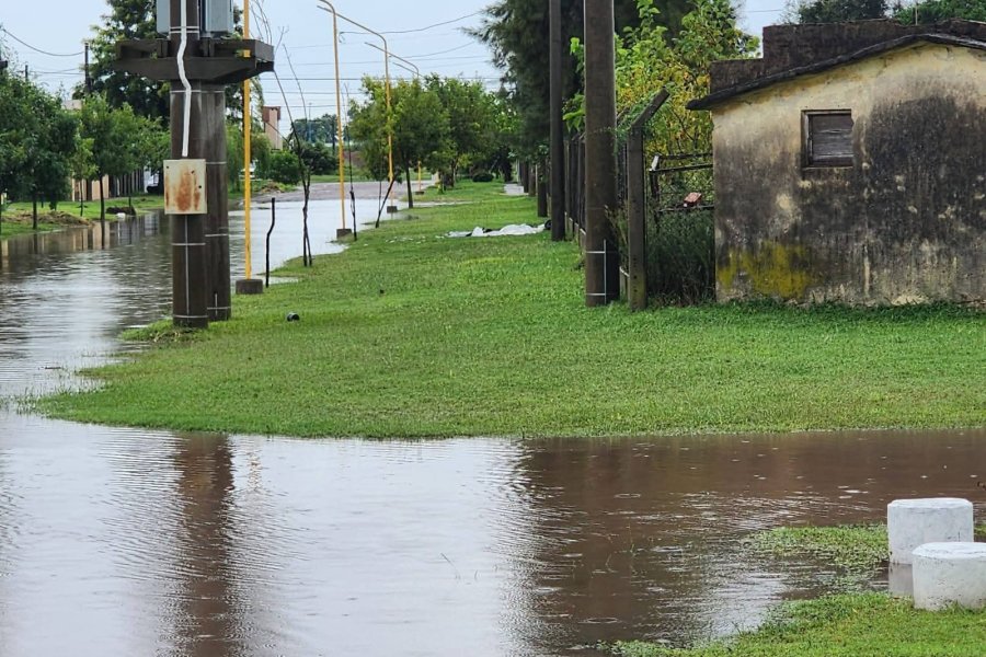 Ante el volumen de lluvia ca&iacute;da en corto tiempo, se pusieron en funcionamiento las bombas.